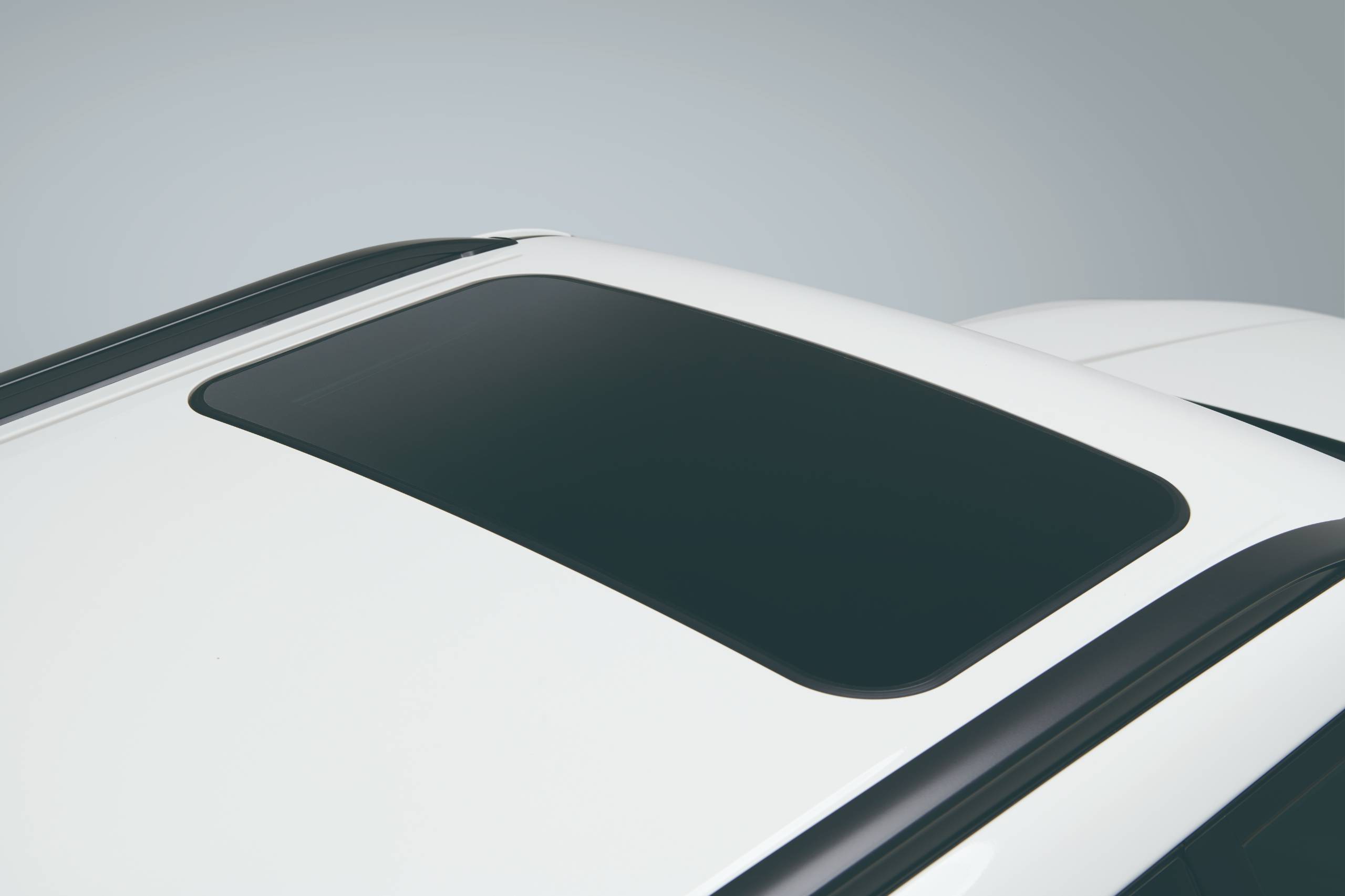 Powered safety sunroof